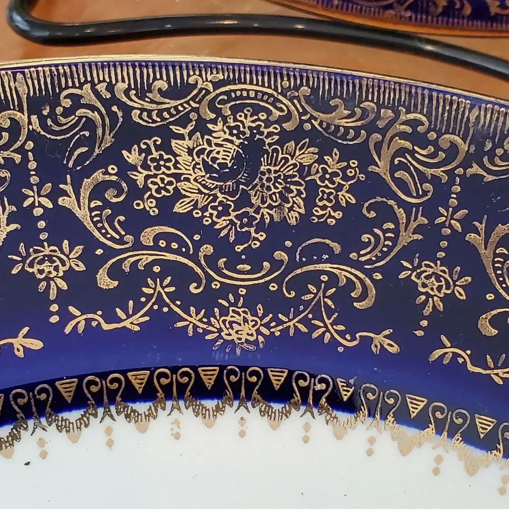 2x‎ Imperial Salem China 23 Karat Gold Victorian Ladies 10.75